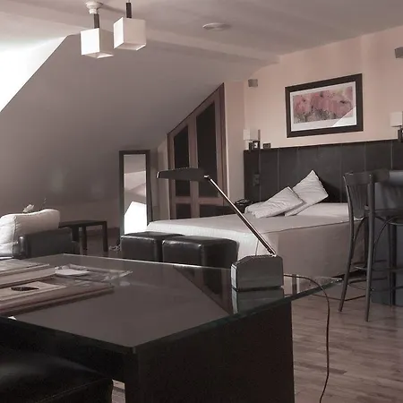 Hotel Infanta Isabel By Recordis 3*