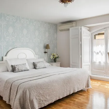 Hotel Infanta Isabel By Recordis