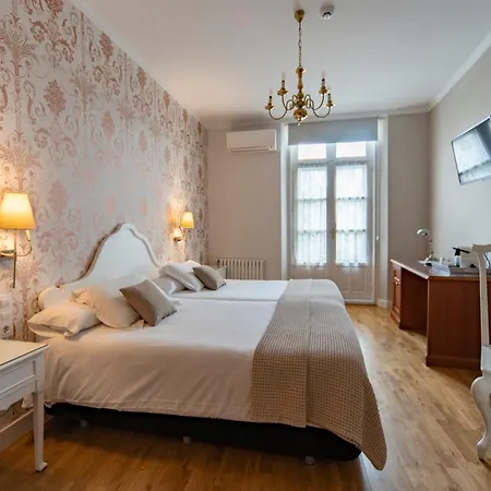 Hotel Infanta Isabel By Recordis