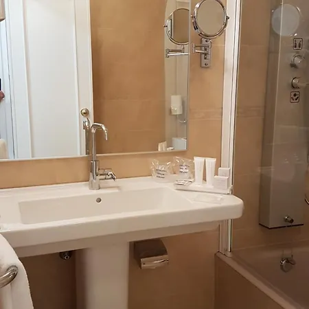 Infanta Isabel By Recordis 3* Segowia