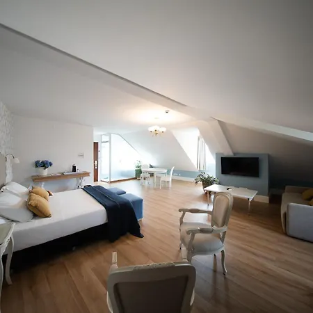 Hotel Infanta Isabel By Recordis 3*