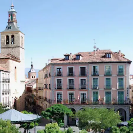 Infanta Isabel By Recordis מלון