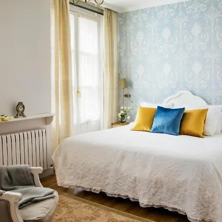 Infanta Isabel By Recordis Hotel 3*