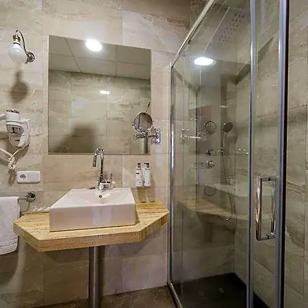 Hotel Infanta Isabel By Recordis