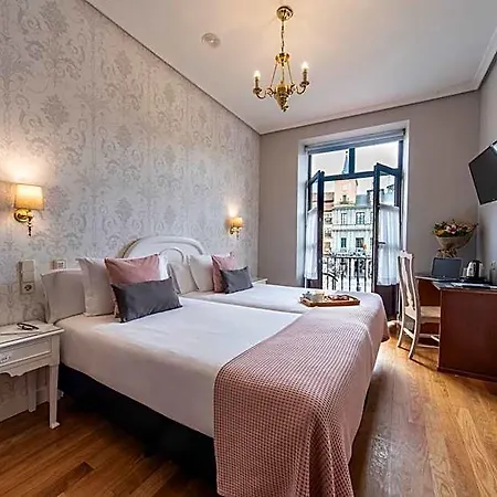 Infanta Isabel By Recordis Hotel