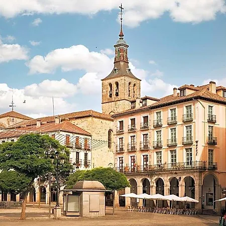 Hotel Infanta Isabel By Recordis 3*