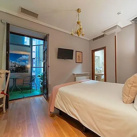 Hotel Infanta Isabel By Recordis 3*