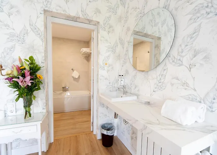 Infanta Isabel By Recordis Отель 3*